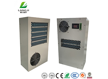 SAD105-2 AC Cabinet Air Conditioner